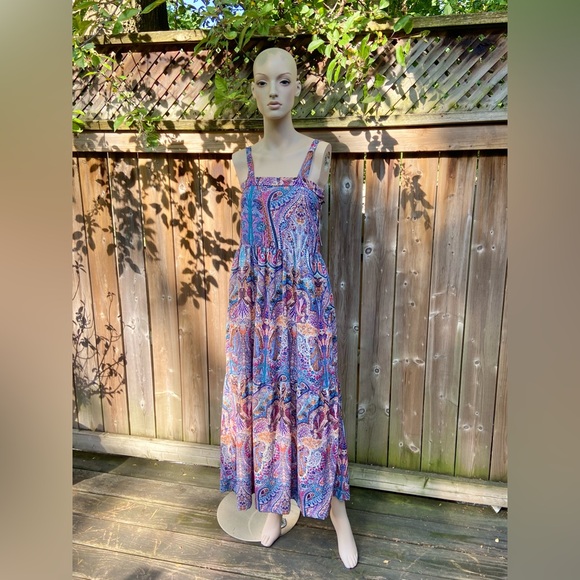 Psychedelic Boho Maxi Dress - Picture 9 of 11
